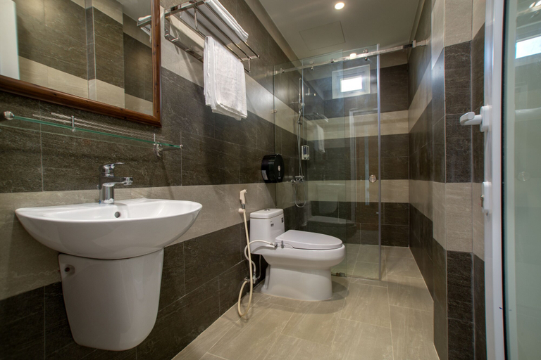 Bathroom 5, Truc Loc Villa, Da Nang