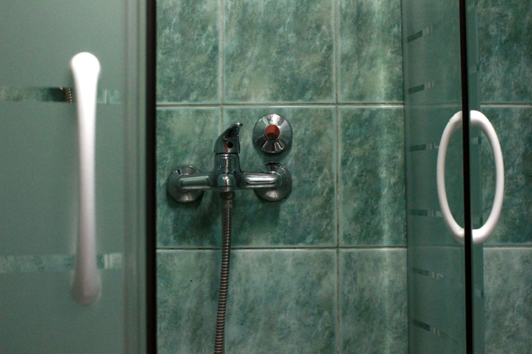 Bathroom 4, Hotel Pelikan