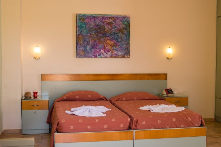 Bedroom 4, Nireas Hotel, Crete