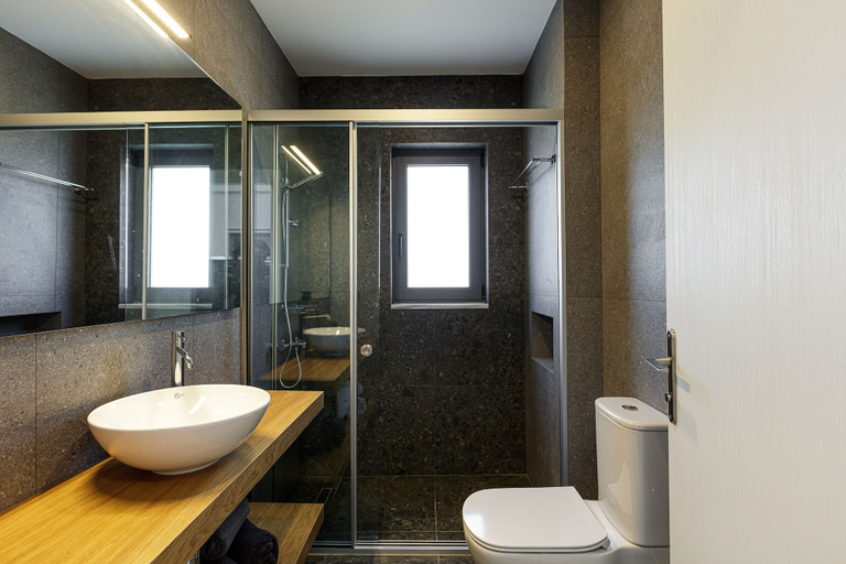 Bathroom 5, Eleven Boutique Suites, Crete