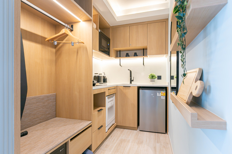 Dining Room 21
