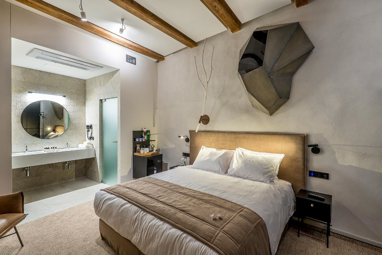 Bedroom 2, Artagonist Art Hotel, Vilniaus