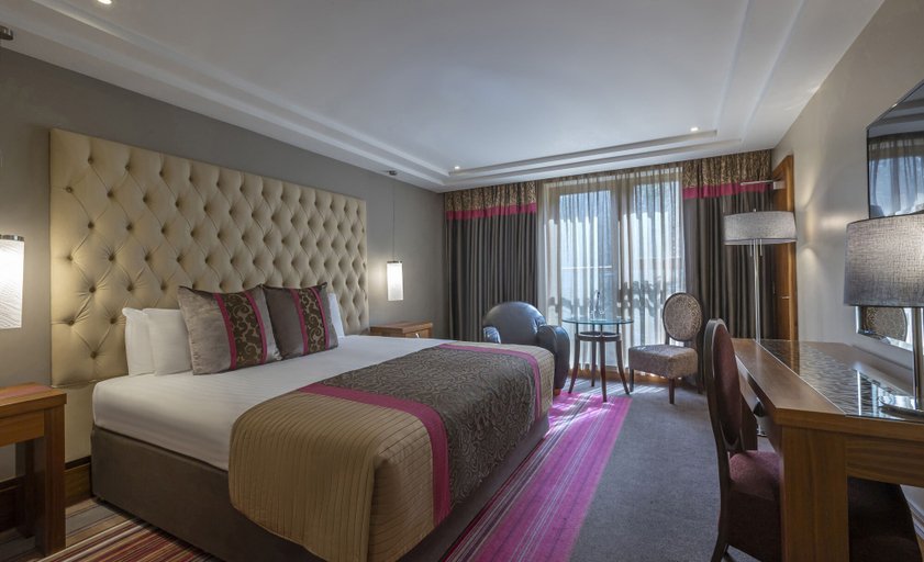 Bedroom 3, The Maritime Hotel