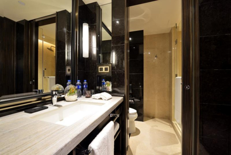 Bathroom 4, Fuzhou Lakeside Hotel, Fuzhou