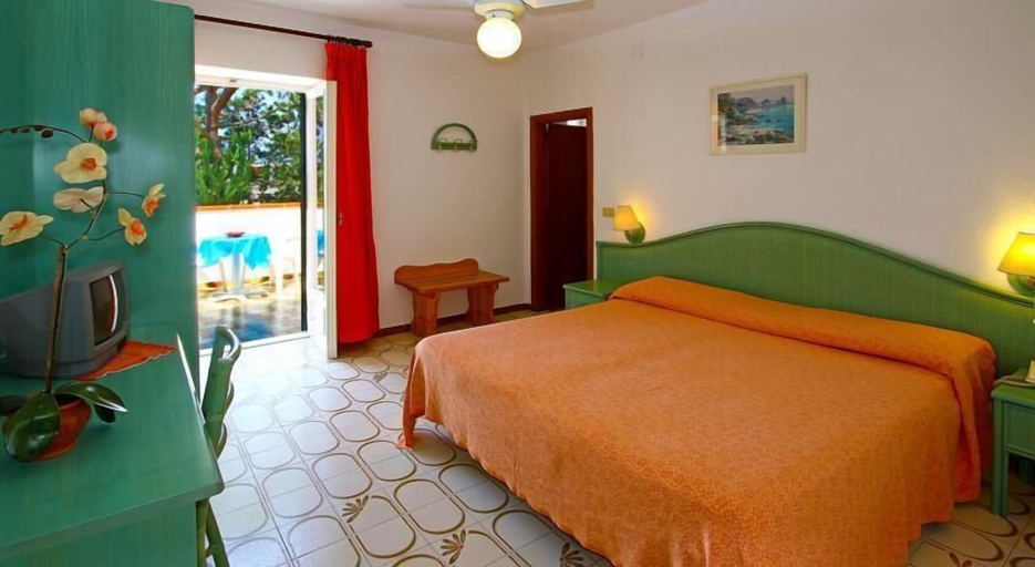 Bedroom 3, Hotel Park Calitto, Napoli