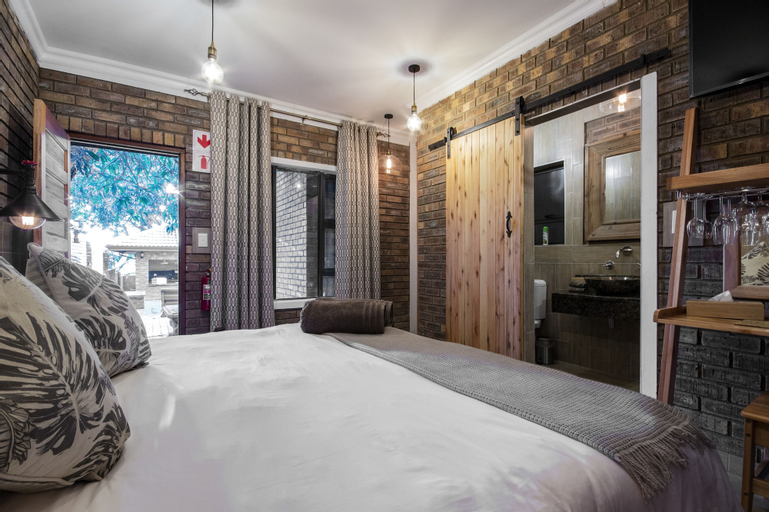 Bedroom 8