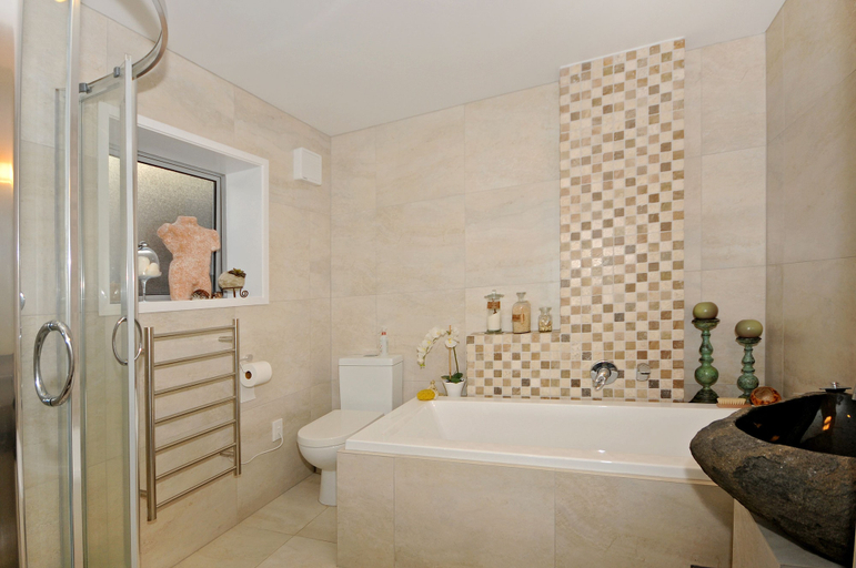 Bathroom 3, Kapiti Waves Beach Retreat, Porirua