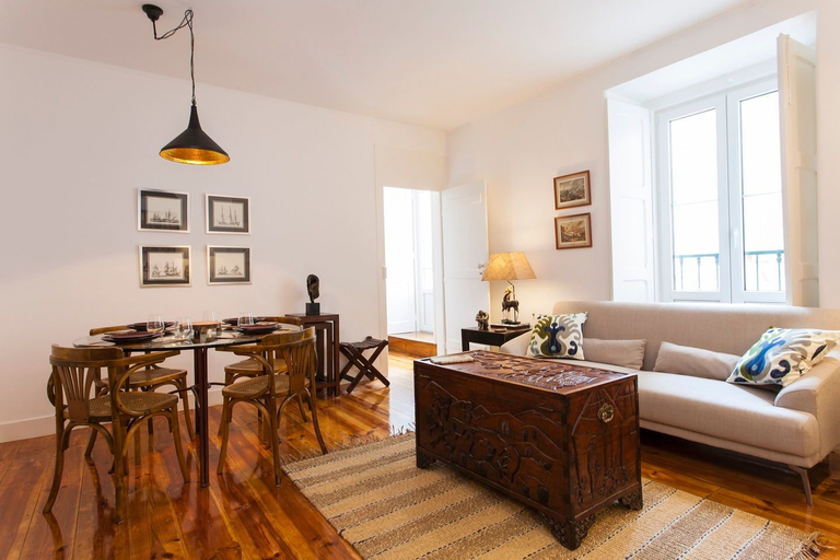 Others 5, Stylish Lisbon Apartment in Alfama, Lisbon