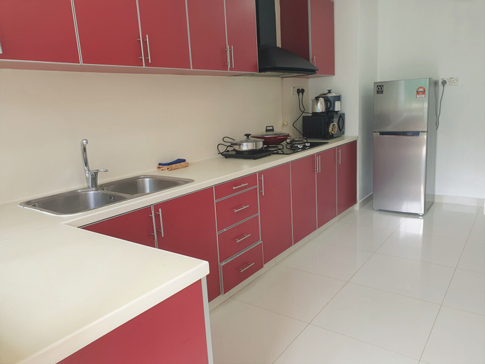 Dining Room 10