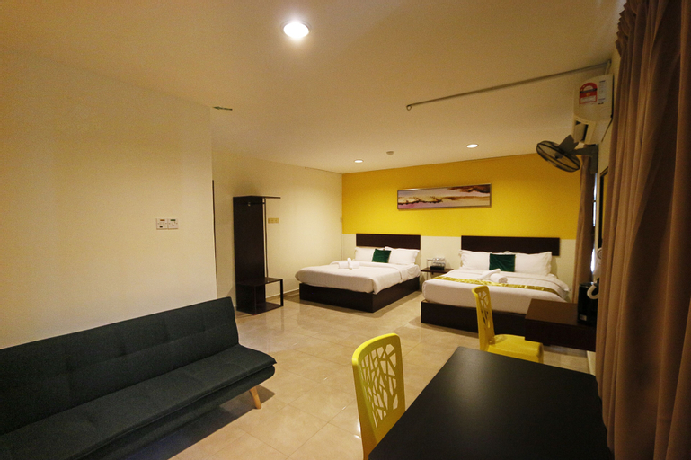 Bedroom 13