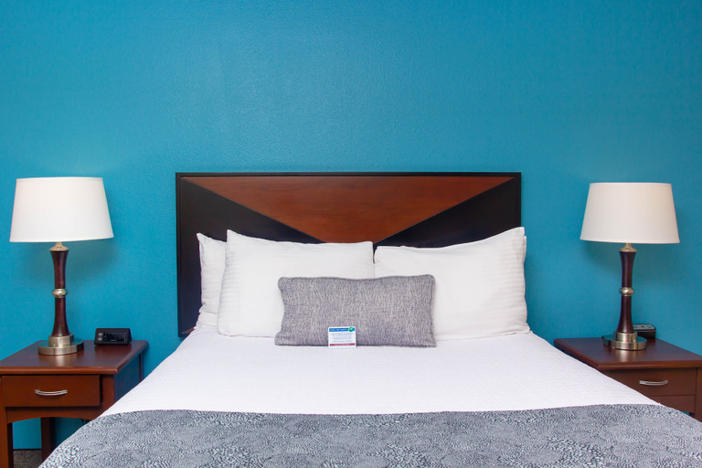 Bedroom 3, The Belltown Inn, Seattle