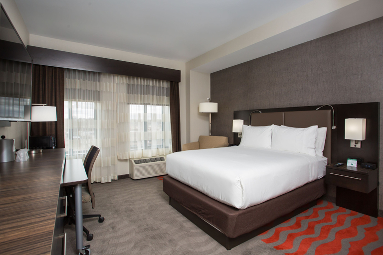 Bedroom 3, Holiday Inn Express SPRINGFIELD DOWNTOWN by IHG, Hampden