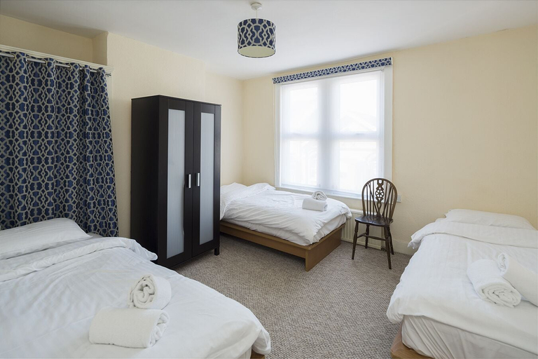 Bedroom 4, Rochester Stylish Modern, Medway