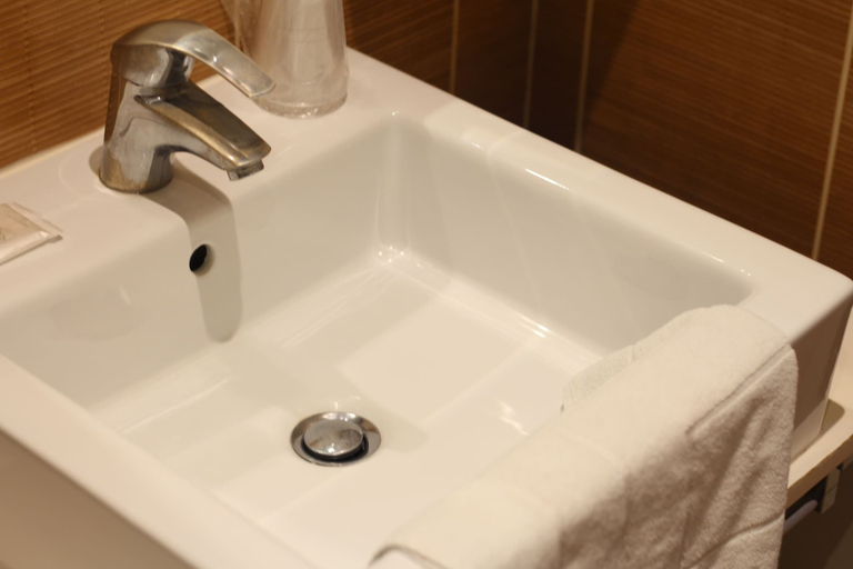 Bathroom 4, Hotel Cosmotel, Paris