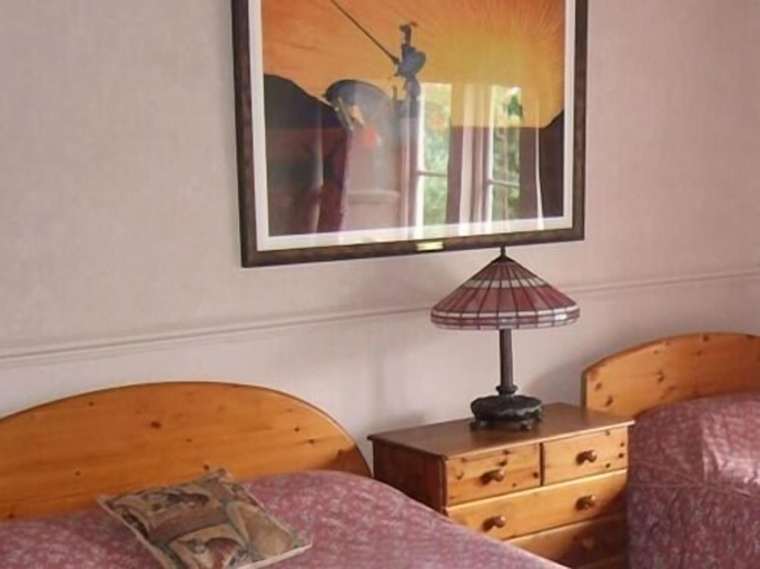 Bedroom 2, The Kinder Lodge, Derbyshire