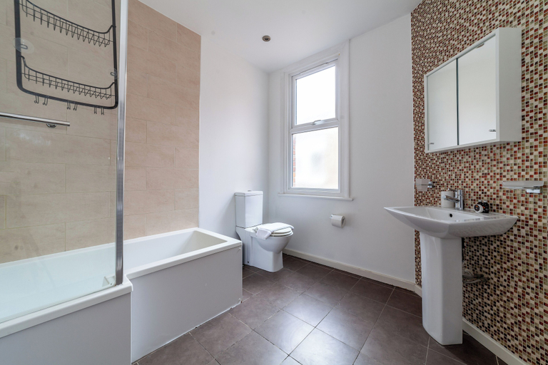 Bathroom, The Harlesden Villas, London