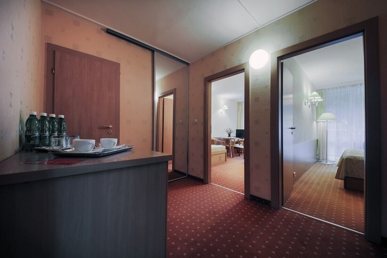 Bathroom, Hotel Perła Południa, Nowy Sącz