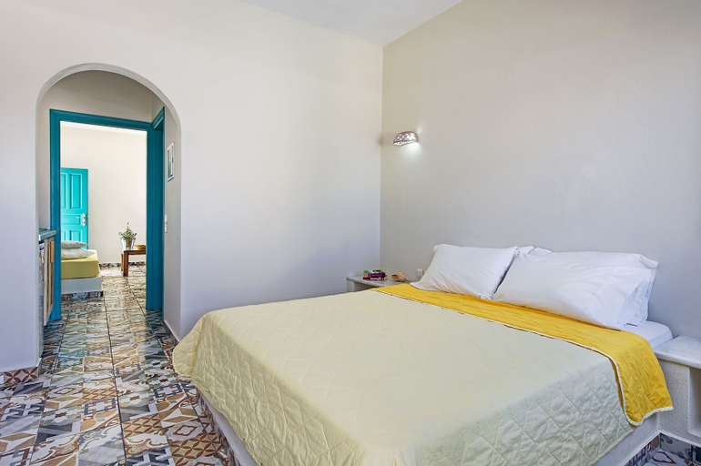 Bedroom 4, Nissia Beach Apartments and Suites, South Aegean