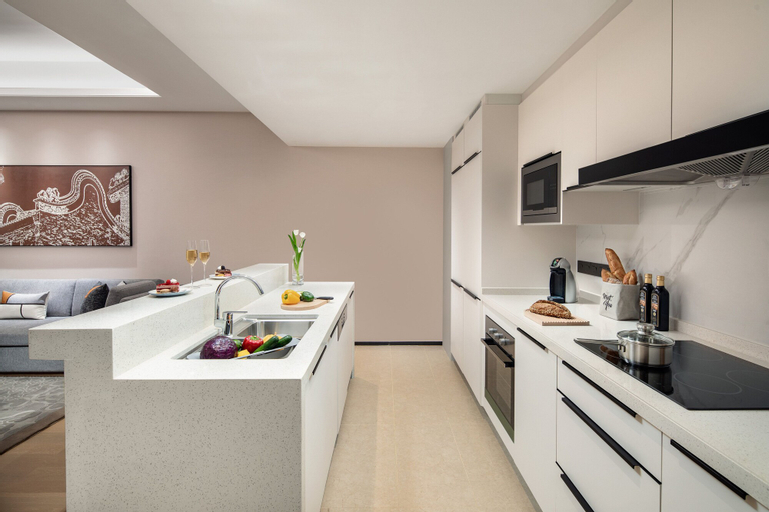 Dining Room 4