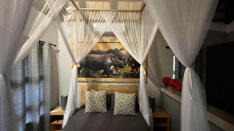 Bedroom 2, Lindiwe Safari Lodge, Mopani