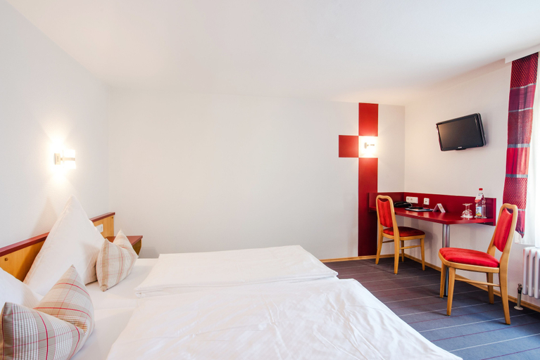 Bedroom 2, Hotel Gasthof Zum Rössle, Neu-Ulm