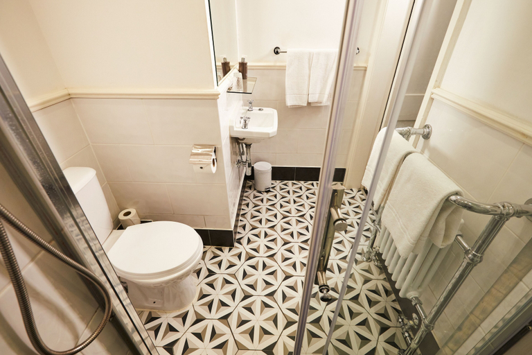 Bathroom 4, The Lawrence Hotel, Lancashire