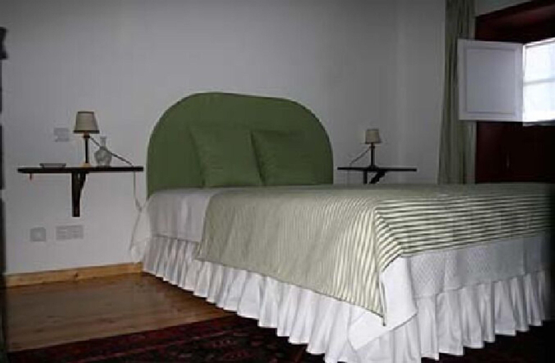 Bedroom 2, Quinta da Fonte Arcada, Penafiel