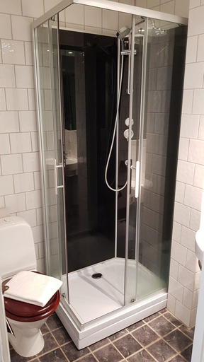 Bathroom 4, Kolbäcks Gästgivaregård, Hallstahammar