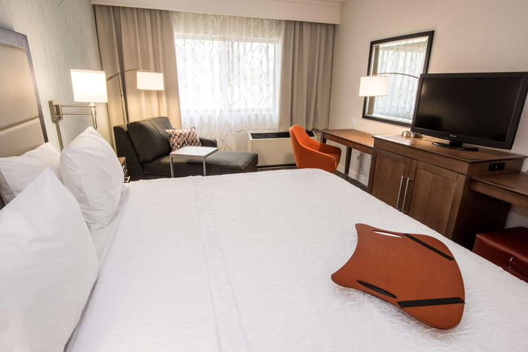 Bedroom 3, Hampton Inn Albany-Western Ave/University Area, Albany