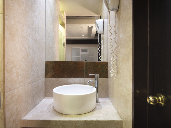 Bathroom 3, Hotel Rose Ensenada, Ensenada