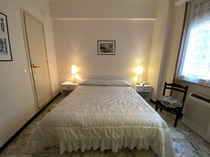Bedroom 14