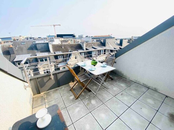 Others 5, Charming Duplex in Center w. 2 Terraces, Luxembourg