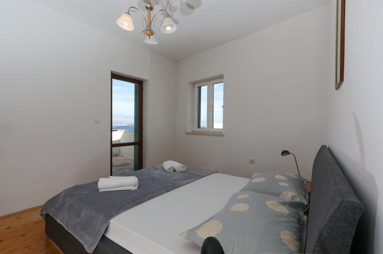Bedroom 2, Apartment Perina, Sutivan