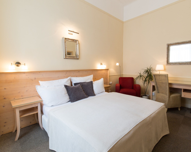Bedroom 4, Unitas Hotel, Praha 1