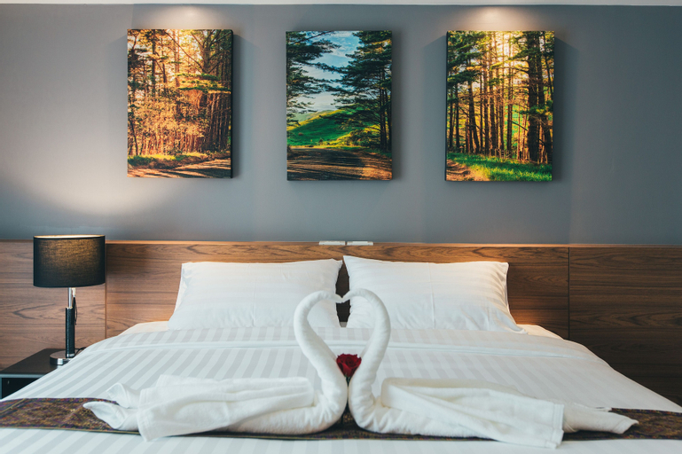 Bedroom 6