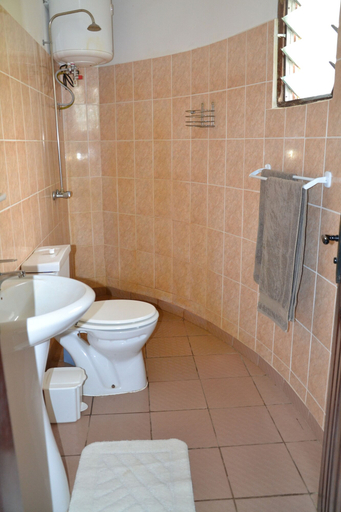 Bathroom, Eden Lodge Kribi, Océan