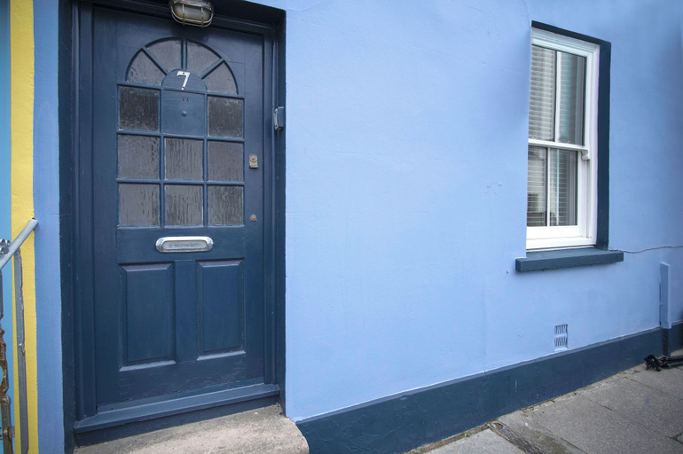 Exterior & Views 2, Norton Cottage - 3 Bedroom Cottage - Tenby, Pembrokeshire