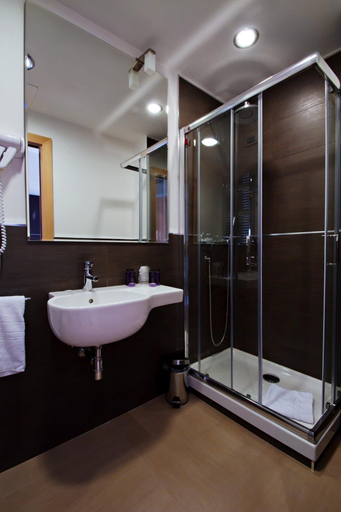 Bathroom 5, Hotel Gravina San Pietro, Roma
