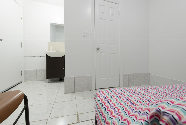 Bedroom 4, University Apartment - Campus Accommodation, Toronto
