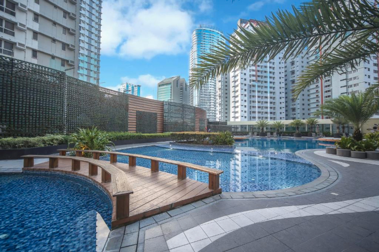 Sport & Beauty 2, The Alpha Suites, Makati City