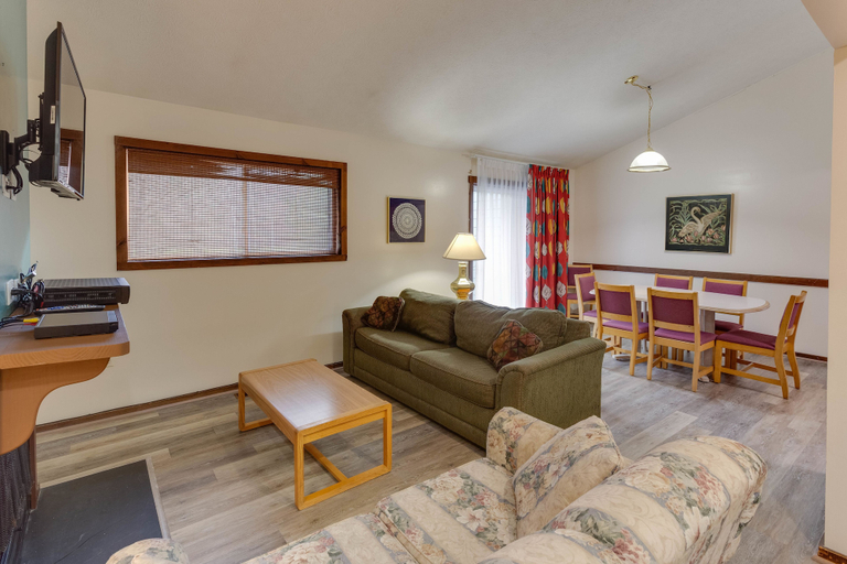 Others 5, Chalet High by Coolvacay, Shenandoah