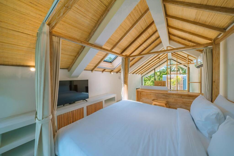 Bedroom 2, Villa Tiny: Romantic A-Shape 1BR Villa Close to Nyanyi Beach, Tabanan