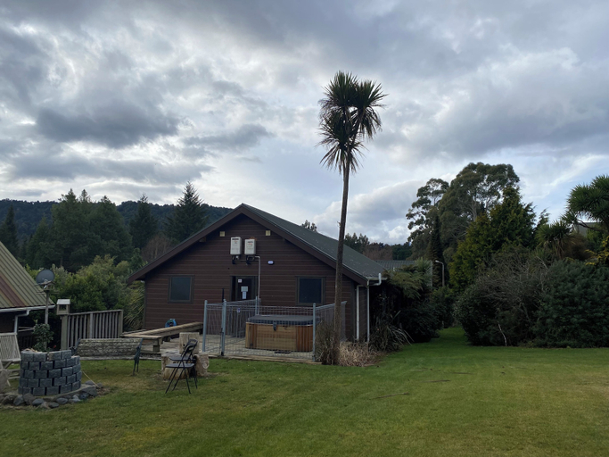 Exterior & Views 2, 42 Park Avenue, Ruapehu