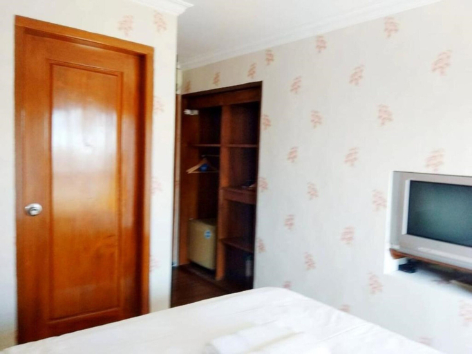 Bedroom 8
