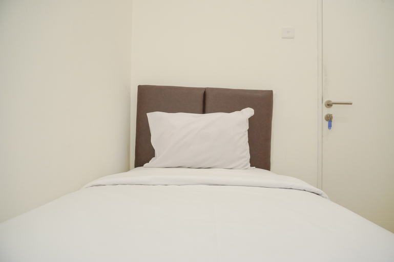 Bedroom 13