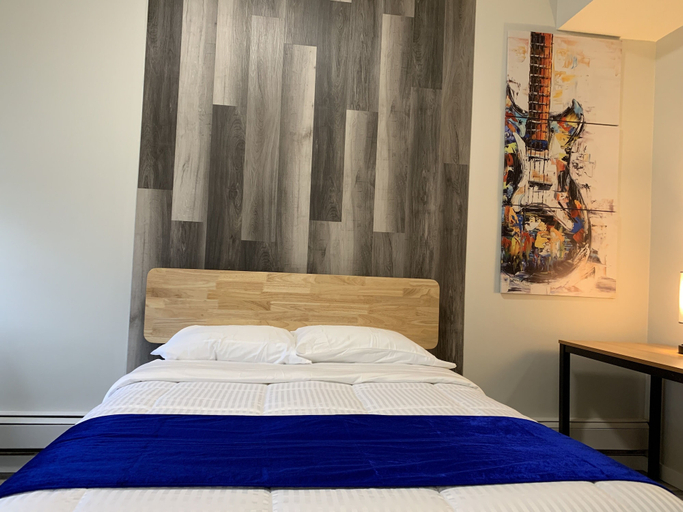 Bedroom 3, Commercial Hotel, Division No. 11