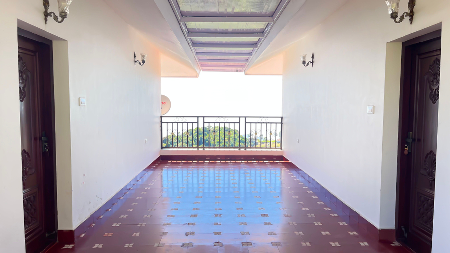 Public Area, The Royale Ridge, The Nilgiris