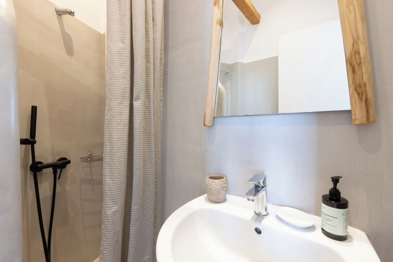 Bathroom 2, Parosquare Central Suites, South Aegean