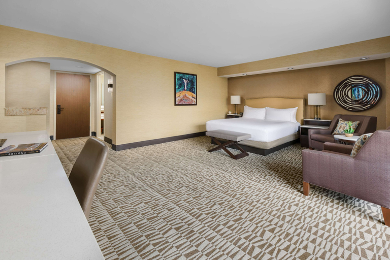Bedroom 3, Hilton Phoenix Airport, Maricopa