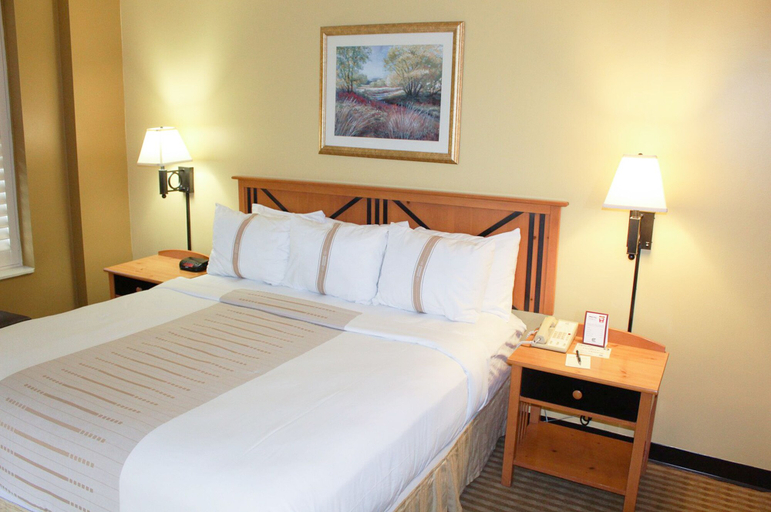 Bedroom 3, Crockett Hotel, Bexar
